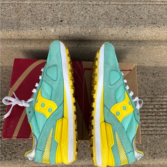 Saucony 'Shadow' Sneakers Green Women Size 8.5 - Picture 2 of 8